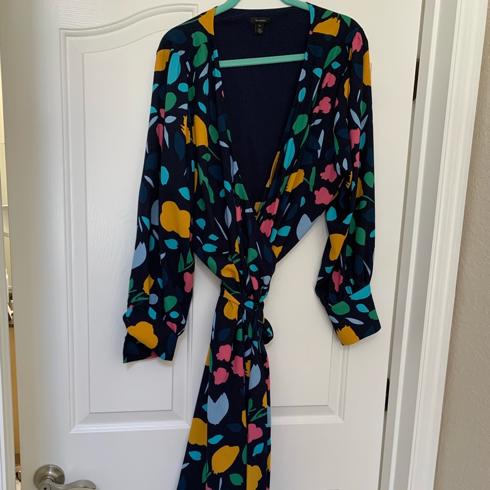 Halogen Fall 2019 Floral wrap dress